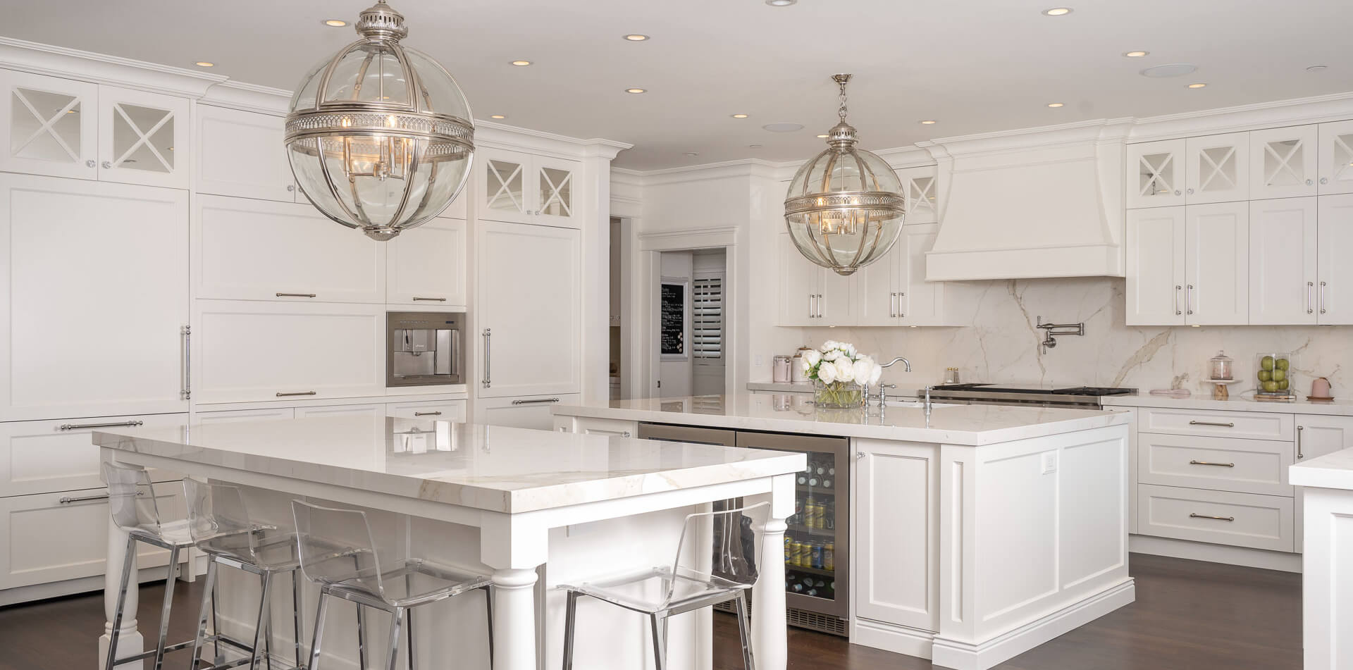 custom home kitchen