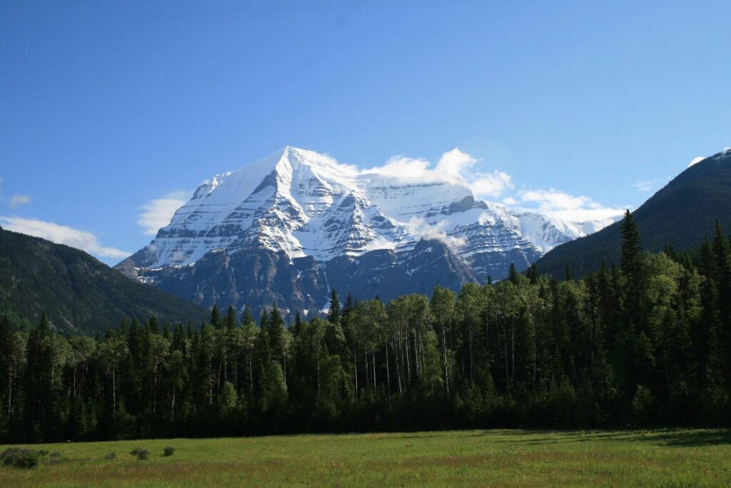 custom home lot in BC with mount robson in the distance